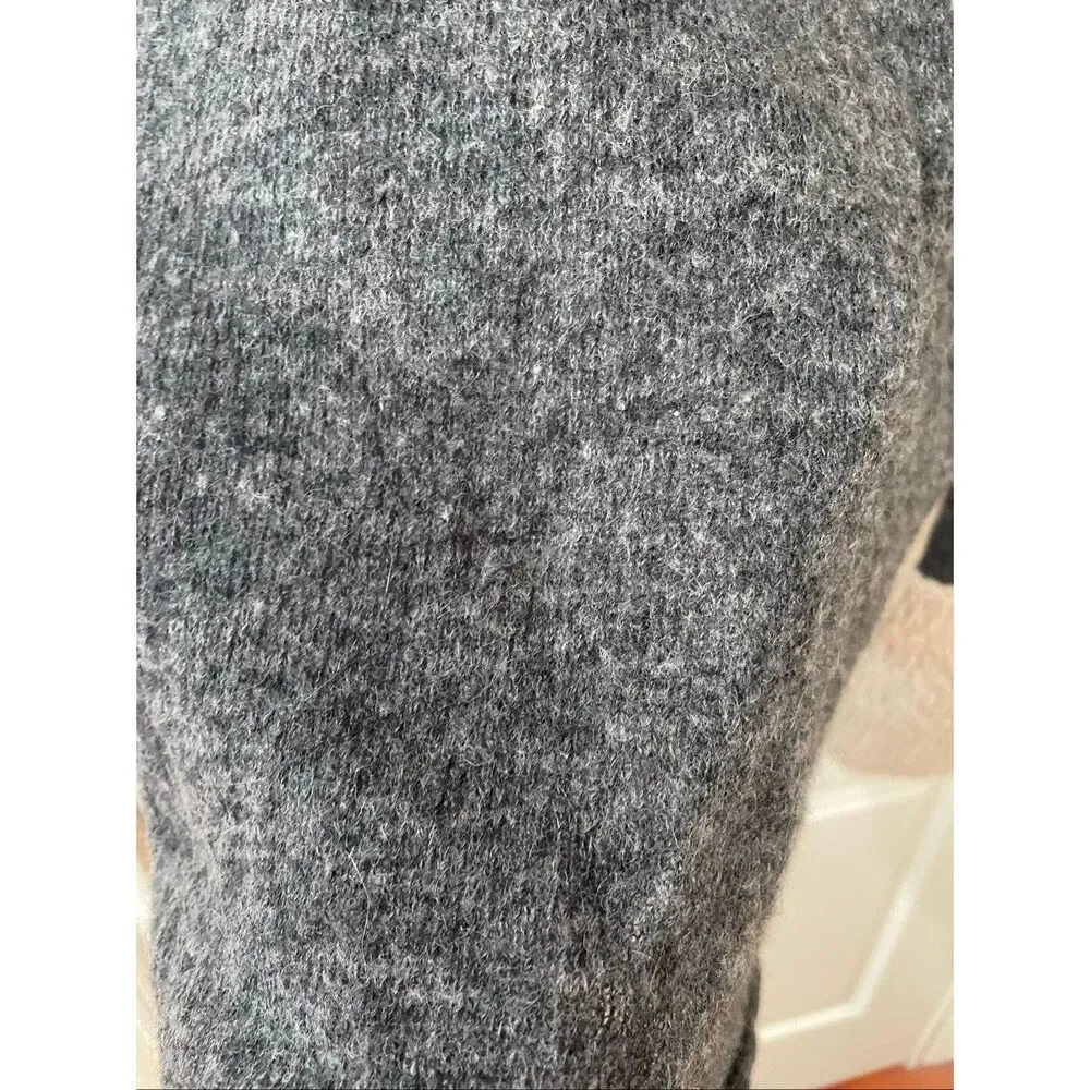 Tory Burch Grey & Off White Cable Knit Neck & Cuffs Turtleneck Sweater